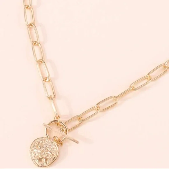 ✨Gold Coin Necklace (Boutique) - Picture 7 of 8